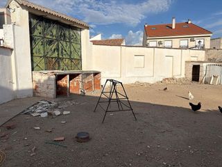 Terreno en venta en Torres de la Alameda