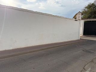 Terreno en venta en Torres de la Alameda