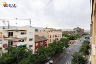 Piso en venta en Barrio de Zaidín en Granada