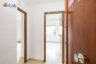 Piso en venta en Barrio de Zaidín en Granada