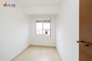 Piso en venta en Barrio de Zaidín en Granada