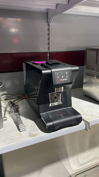 Máquina de café de cápsulas Facotec