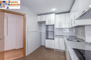 Piso en venta en Motril pueblo en Motril