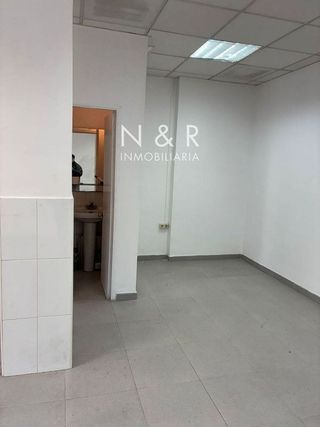 Local comercial en alquiler en Castiñeiriño - Cruceiro de Sar en Santiago de Compostela