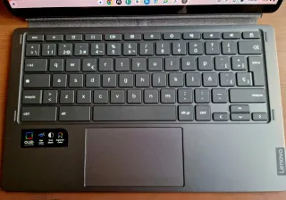 Lenovo IP Duet 5 Chromebook. En perfecto estado.