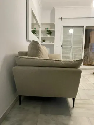 Sofá nuevo 3 plazas tela en Sanlucar de Barrameda