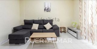 Piso en alquiler en Mercado en Alicante