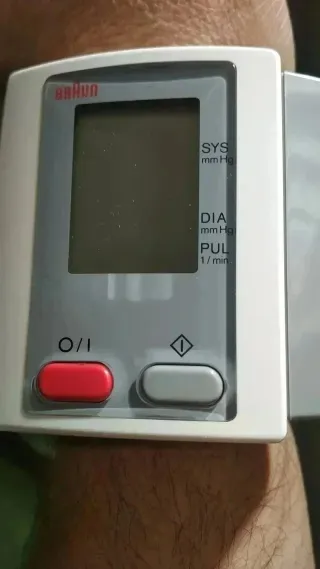 Tensiómetro Digital Braun de Muñeca