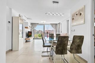 Piso en venta en Cala de Finestrat en Finestrat
