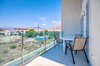 Piso en venta en Cala de Finestrat en Finestrat