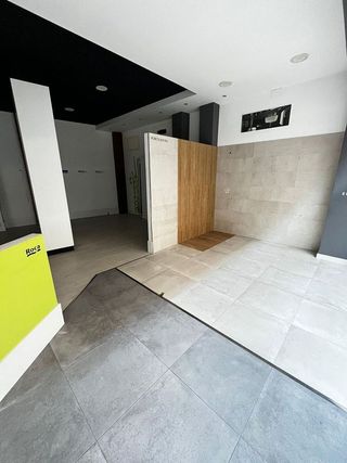 Local comercial en alquiler en Universidad en Ciudad Real