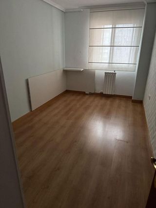 Piso en alquiler en Parque de los Cineastas en Zaragoza