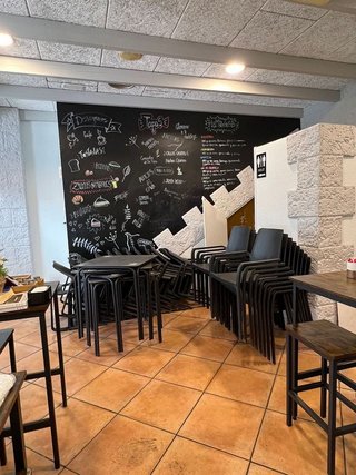 Local comercial en venta en Mas Baell - Can Carbó - El Molí en Lloret de Mar