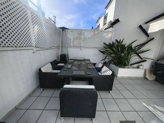 Casa adosada en alquiler en Los Naranjos - Las Brisas en Marbella