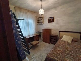 Piso en alquiler en Camino de Ronda - Rosaleda en Granada