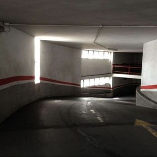 Garaje en venta en Gavarra en Cornellà de Llobregat