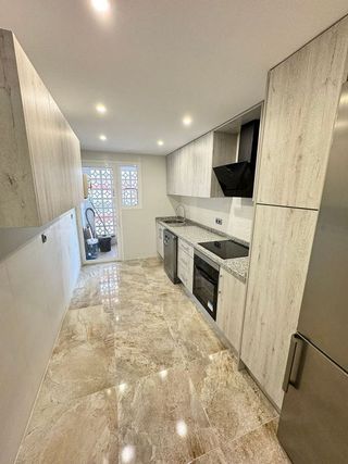 Piso en alquiler en Ensanche - Diputación en Alicante