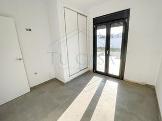 Chalet en venta en La Banda - Campo de Fútbol en Chiclana de la Frontera