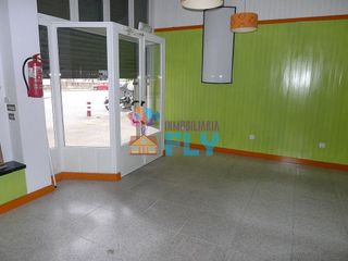 Local comercial en alquiler en Universidad en Ourense