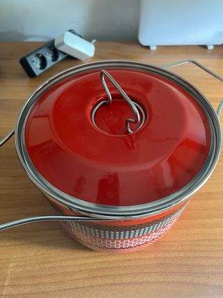 Pentola vintage decorata