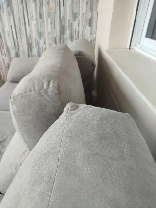 Sofá chaiselongue gris