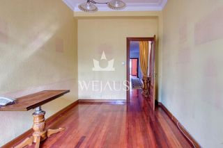 Piso en venta en Puerto Chico en Santander