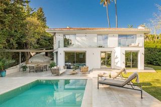 Chalet en alquiler en Los Naranjos - Las Brisas en Marbella