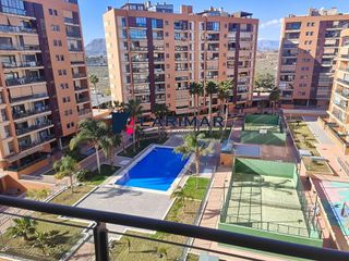 Piso en alquiler en Paus - Poligono San Blas en Alicante