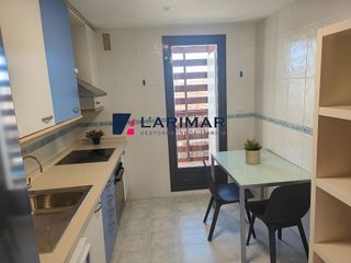 Piso en alquiler en Paus - Poligono San Blas en Alicante