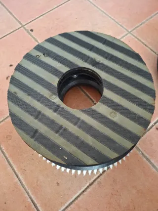 Cepillos  para fregadora industrial