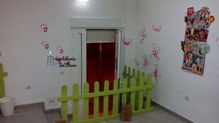 Local comercial en venta en Monfarracinos