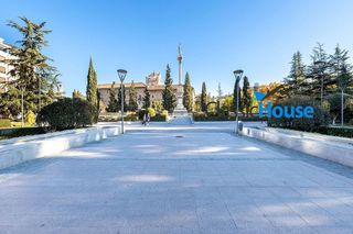 Casa pareada en venta en Centro - Sagrario en Granada