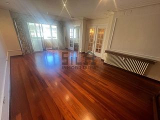 Piso en venta en Centro en Ourense