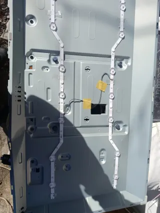 Scheda madre e barre led TV Samsung