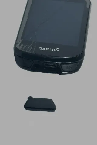Protector USB Garmin Edge 830