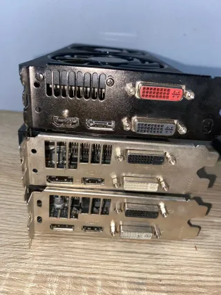 Lote de 9 Tarjetas Gráficas