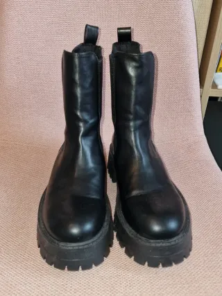 Botas Chelsea Negras Nuevas