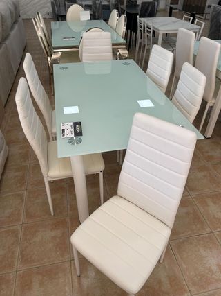 ¡NUEVA! Mesa de comedor de cristal con 6 sillas