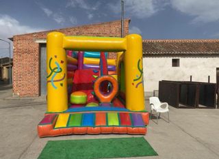 ALQUILER CASTILLOS HINCHABLES