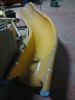 Tobogán Kompan Amarillo