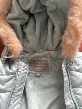 Buzo de nieve para bebé con capucha