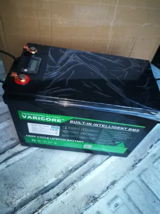 Batería litio Varicore 12V LiFePO4 310Ah