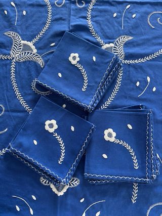 Toalha de mesa bordada Viana do Castelo