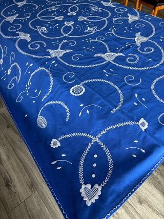 Toalha de mesa bordada Viana do Castelo