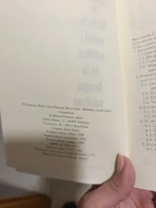 Història social i política de la llengua cata...