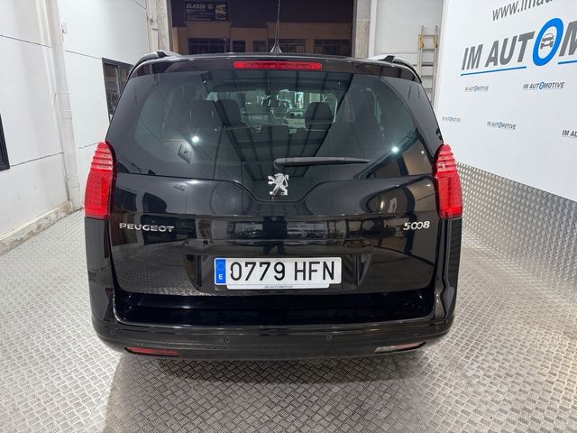 Peugeot 5008 2012 UNICO DUEÑO 7 PLAZAS