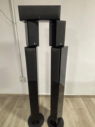 Conjunto 5 Altavoces Yamaha NSF210 Negro