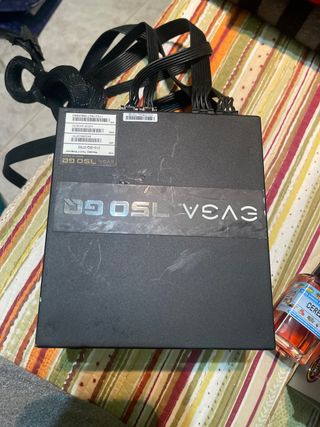 Fuente de Poder EVGA 750 GQ