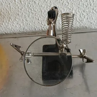 Lupa de soldadura con pinzas