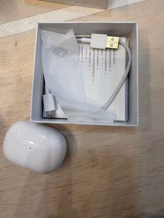 Xiaomi Buds 4 Pro Blancos, sonido un lado suave